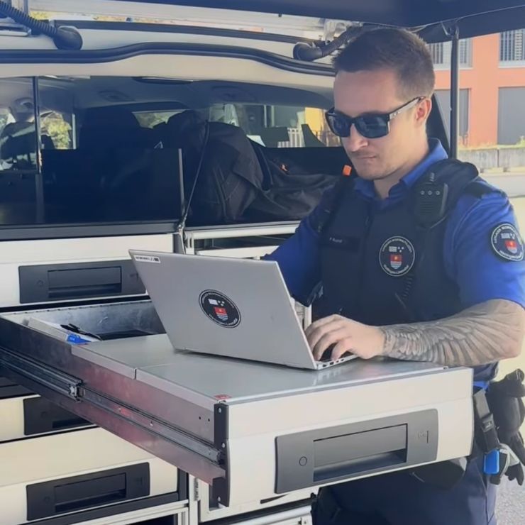 Von der Polizeischule in den Polizeialltag
